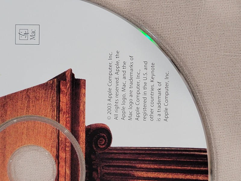 Apple Keynote 1.0 Presentation Software CD-ROM for Mac OS X - Vintage 2003 gallery