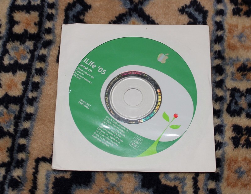 Vintage - iLife '05 v5.0.1 - iPhoto iMovie iTunes Software Disc CD