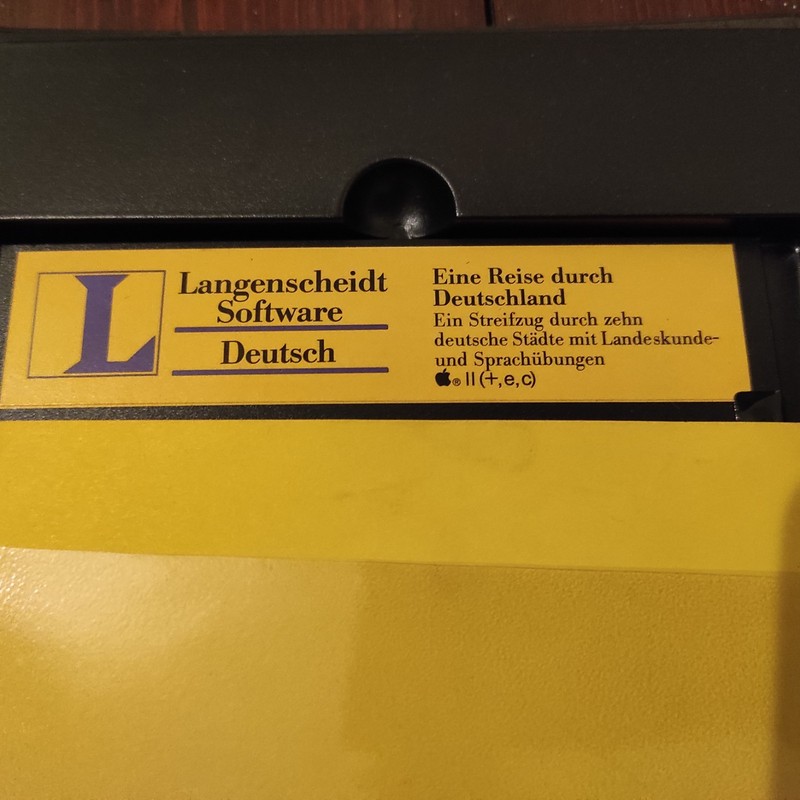 Langenscheidt Software Deutsch Learning Retro for Apple II(+,e,c) Floppy 5.25" gallery