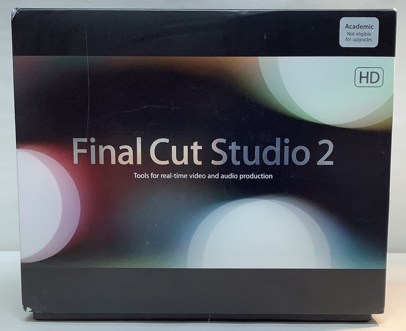 Apple - Final Cut Studio 2 | Complete in Box