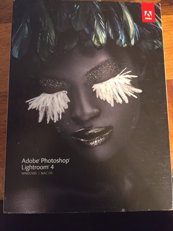 Adobe Photoshop Lightroom 4 Software CD w Serial Number 2012