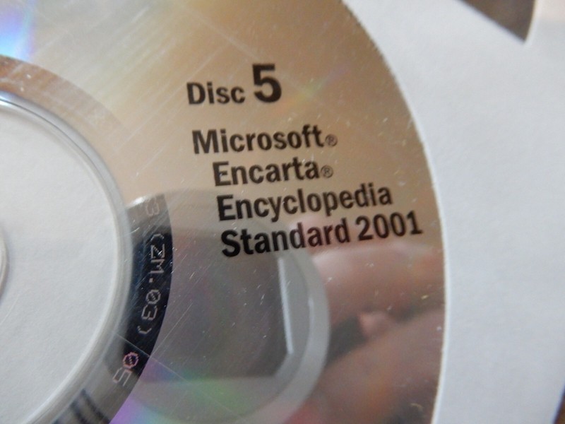 MICROSOFT WORKS SUITE 2001 Word, ClipArt, Money, Encarta. 6 CDs Set gallery