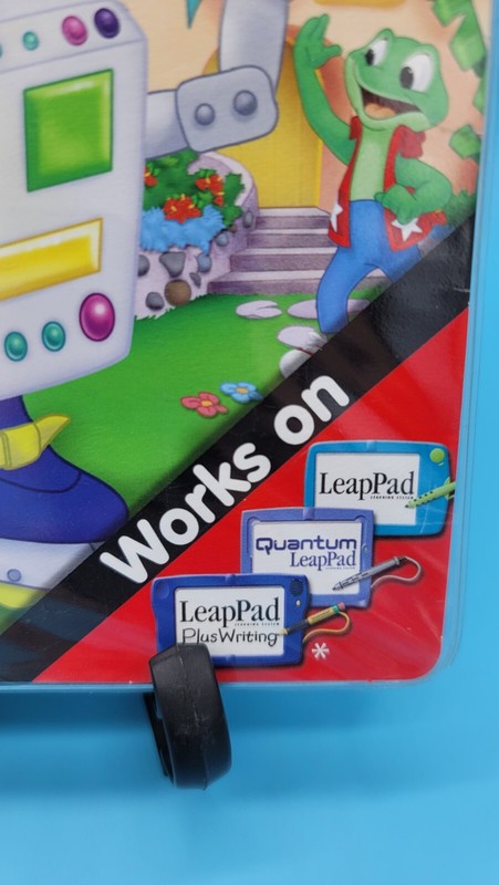 LeapPad 1st Grade Bilingual English Spanish Fiesta in the House Book & Cartridge gallery