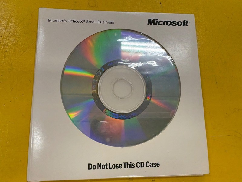 Microsoft Office XP Small Business Edition SBE Windows Software