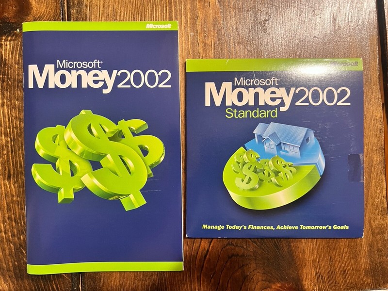 Microsoft Money 2002 Canadian Edition For ￼Windows PC Software CD-R gallery