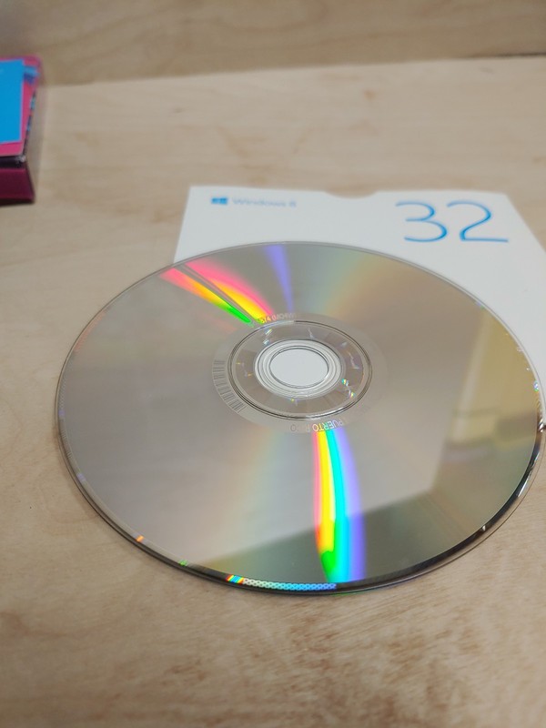 Microsoft Windows 8 Professional Full/Upgrade 32Bit & 64Bit DVD MS WIN PRO gallery