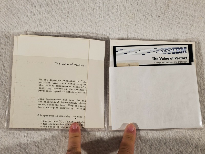 Vtg 1985 Software ~ IBM The Value of Vectors Presentation ~ 5.25" Floppy Disk gallery