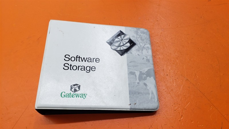 ⭐️⭐️⭐️⭐️⭐️ 1998 Gateway Computers Software CD-ROM Disc Storage 2 Ring Binder