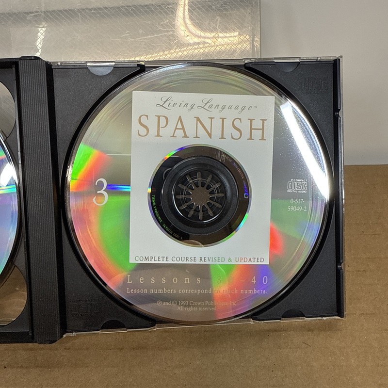 (1993 Crown Publishers) Living Language Spanish Lessons 1-40 (Three CDs) gallery