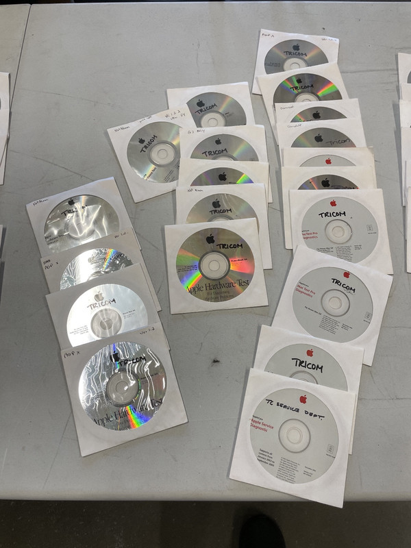 Vintage lot of 60+ Apple Hardware Test, Diagnostic, OS Restoration, Custom Disc gallery