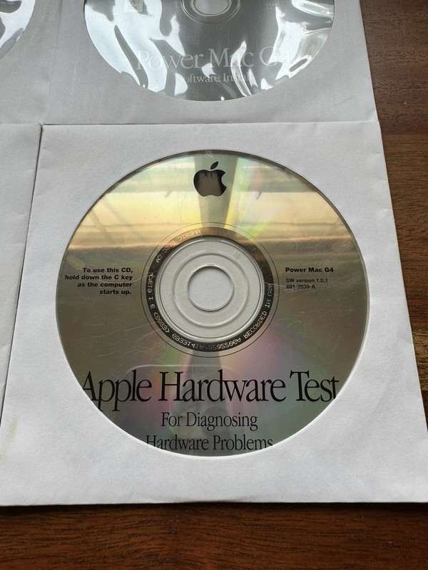 Apple Power Mac G4 Software Install Restore Discs Version 9.0.4 & iMovie 2 gallery