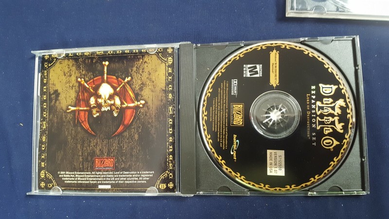 Lot Diablo II Expansion Set CD Game Manuyal & Strategy Guide Windows VG gallery