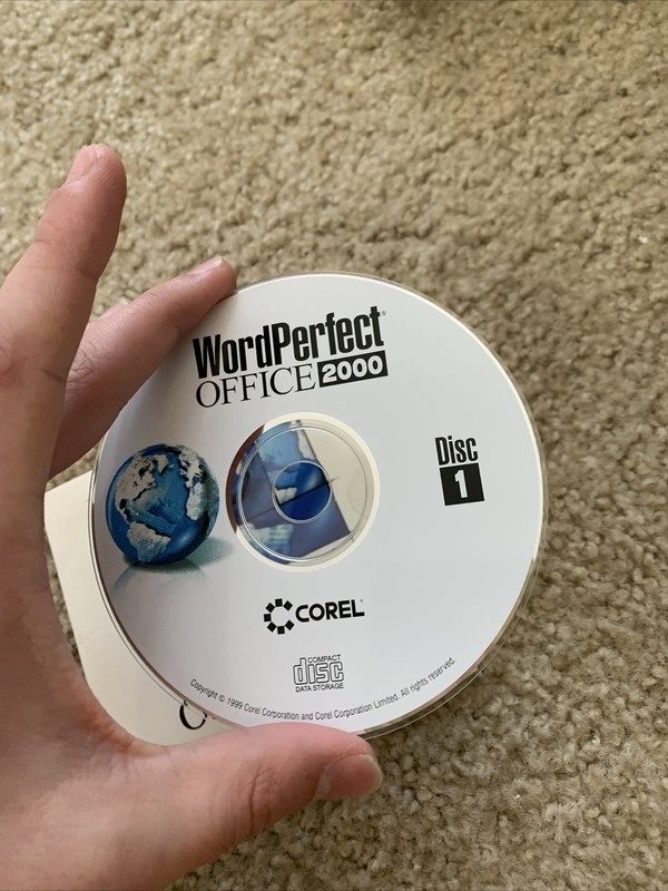 Corel WordPerfect Office 2000 Standard Edition See Pics gallery