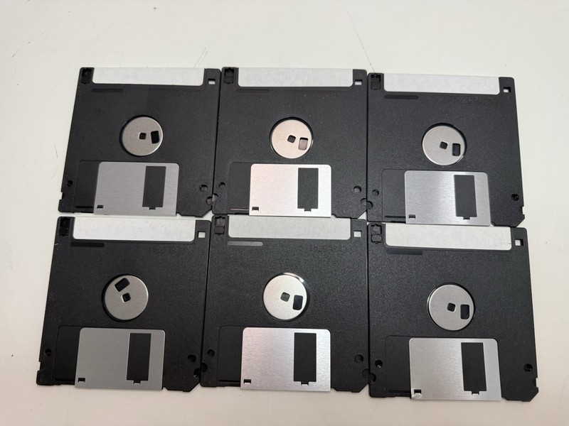 MegsINet Internet Explorer for Windows 95 (6 Disk Set, Floppy Disks) gallery