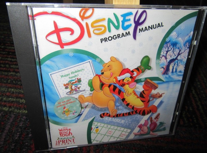 DISNEY HOLIDAY PRINT STUDIO: WINNIE THE POOH PC CD-ROM, WINDOWS 95, GUC