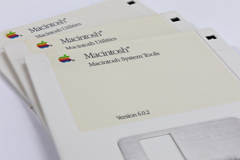 1988 Apple Macintosh System Software 6.0.2 Original 3 Disk Set