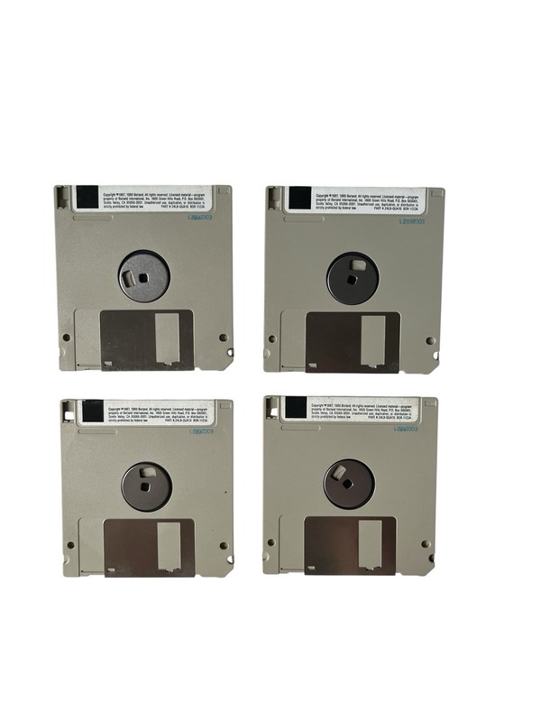 Original 1989 Borland Quattro Pro 3.5 Floppy Disks Purple Variant Rare gallery