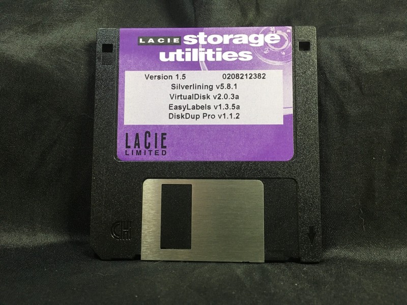 1997 LaCie Storage Utilities User's Guide 167 Pages - 5 Program Discs - For Mac gallery