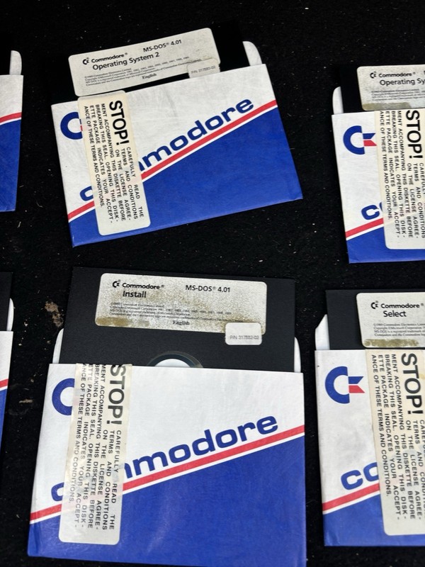 Commodore Amiga MS-DOS 4.01 Operating System 1-3 Shell 1.01 Install Select Disks gallery
