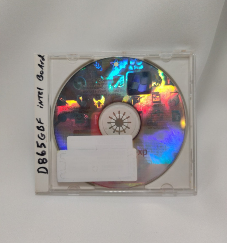Microsoft Windows XP Home Edition Upgrade – Version 2002 – Disc and KEY