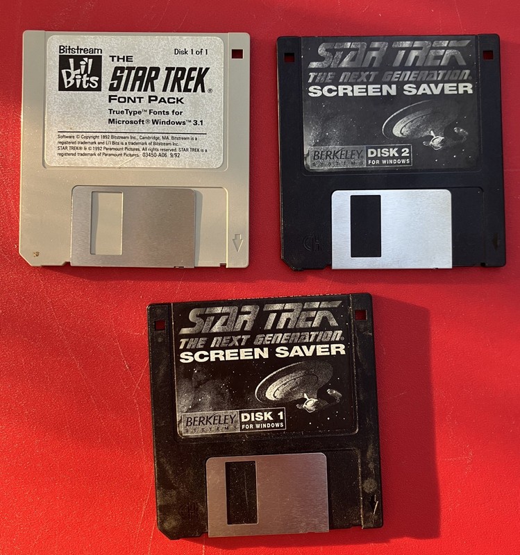 Star Trek Lil Bits Font Pack Floppy Disk Microsoft Windows 3.1 + 2 screensavers
