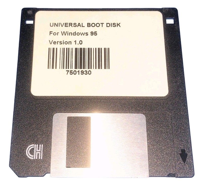 RARE Microsoft Windows 95 Floppy Universal Boot Disk 3 1/2″ Version 1.0 7501930