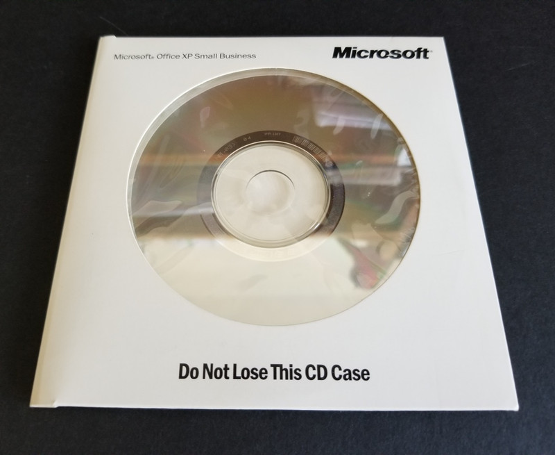 Vintage – Microsoft Office XP Small Business 2 CDs Re-install/Media & License