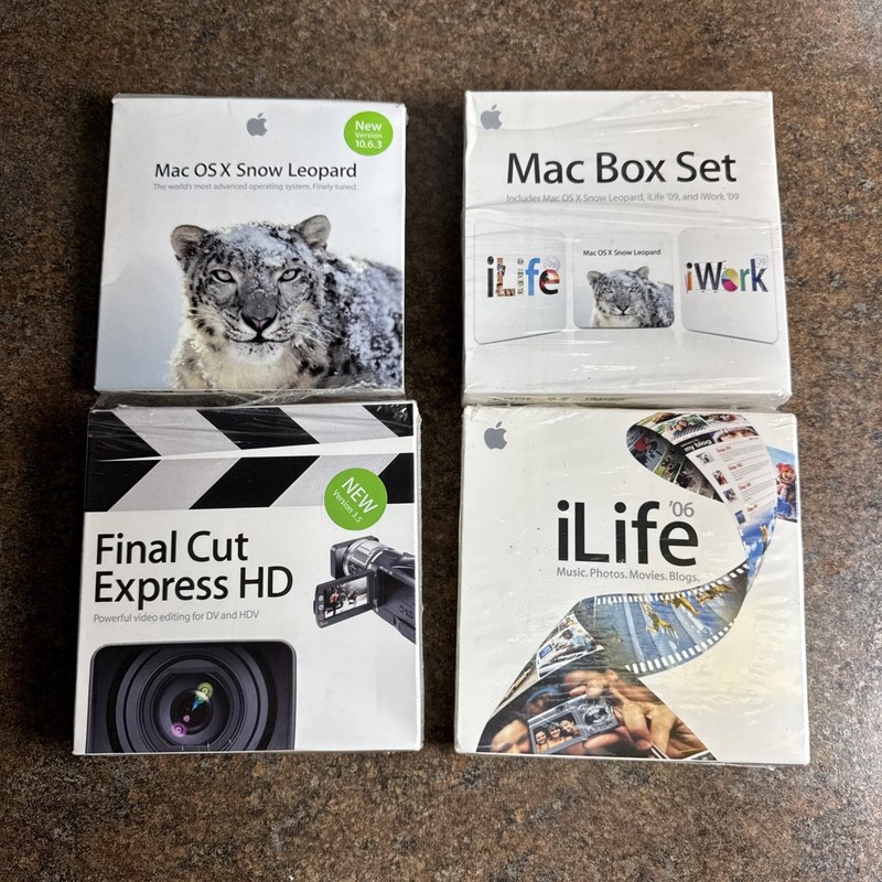 Lot of Apple Mac Install Discs, OS X for iMac iLife Manuals Snow Leopard Tiger