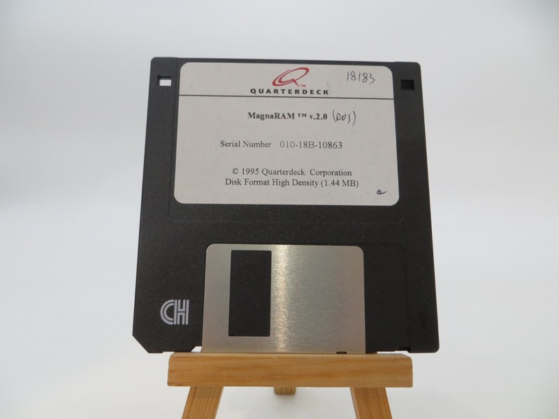 3.5″ Floppy Disk Quarterdeck MagnaRAM v2.0 1995 Vintage Computer Disc