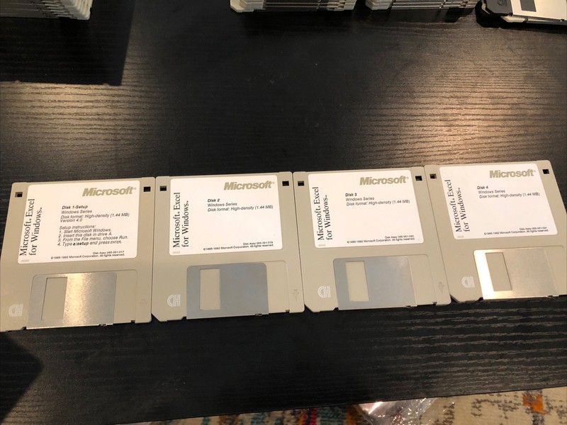 Microsoft Excel 4.0 – 3.5” Floppy Disk. Set 4 Disks –