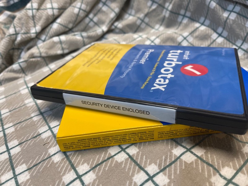 2016 TurboTax Premier Investments + Rental Property 2016 Federal Mac/PC CD-ROM gallery