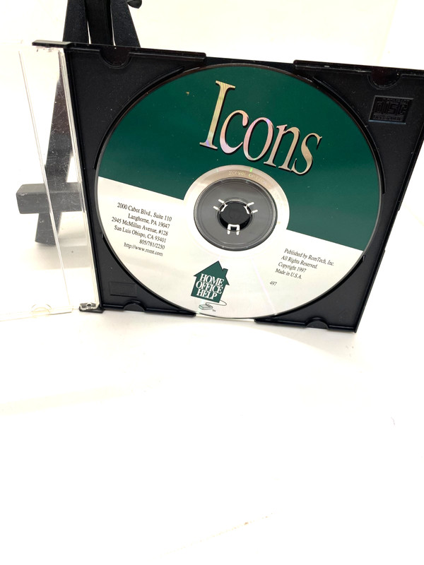 VINTAGE ICONS 1997 CD PUBLISHED BY ROM TECH INC. – DISK CONTAINS 1997 ICONS