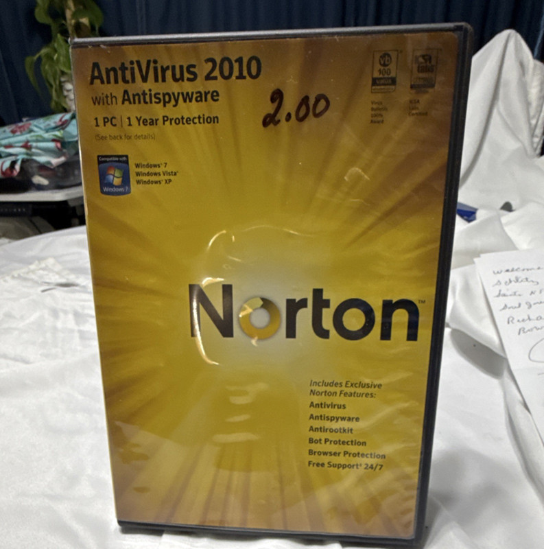 Norton AntiVirus 2010 Anti-Spyware Rootkit Bot Browser Windows DVD 1 PC 1 Year
