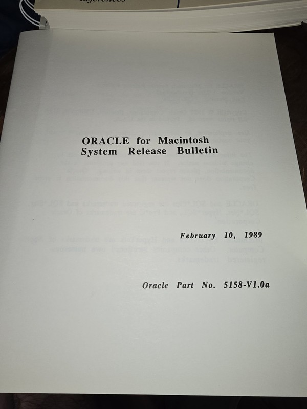 Oracle for Macintosh Developer’s Kit v1.0a (1988–1989) – Complete • UNUSED! gallery