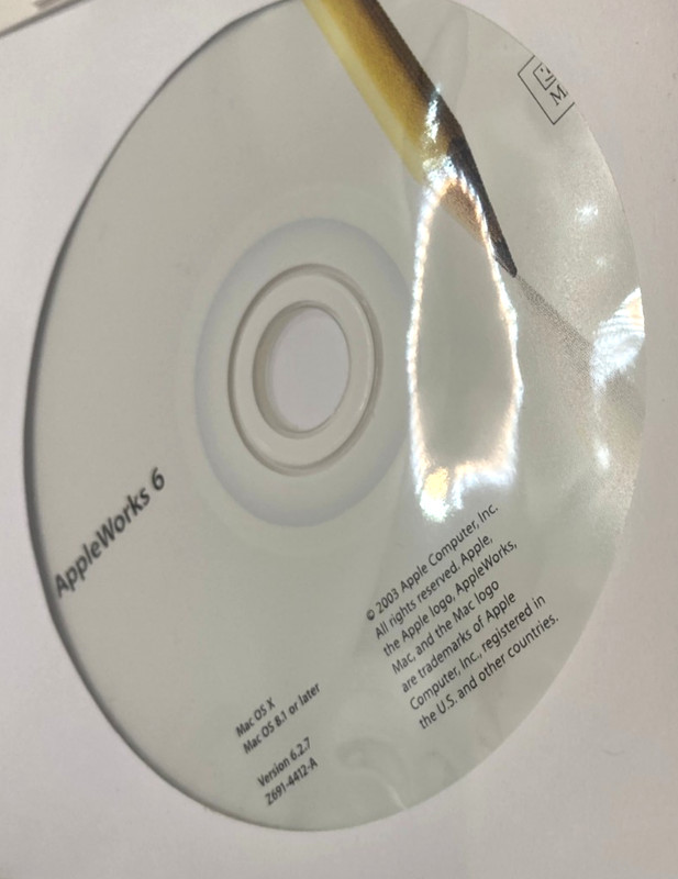 AppleWorks 6 Boxed Version 6.2 for Mac (CD + Manuals) Retail Box – Mac OS X gallery
