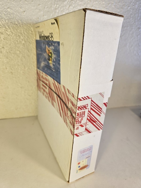 Windows 98 Second Edition Update - New/Sealed gallery