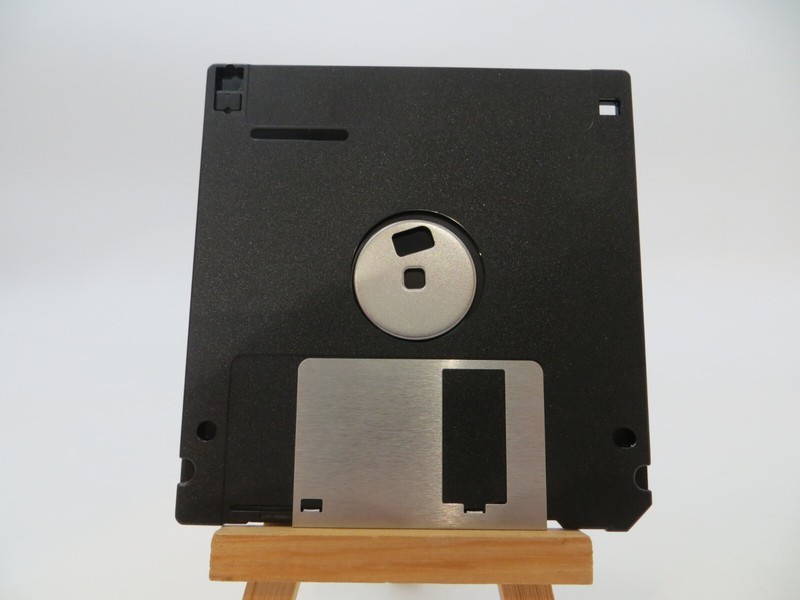 3.5" Floppy Disk Quarterdeck MagnaRAM v2.0 1995 Vintage Computer Disc gallery