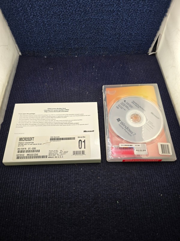 Microsoft GFC-02050 Windows 7 Home Premium SP1 64-Bit System Builder Software