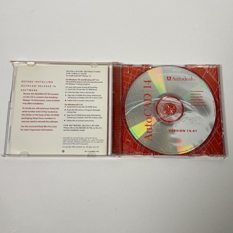 Autodesk AutoCAD Release 14 v14.01 PC CD-ROM 1998 Windows 95 NT4 NT 3.51 gallery