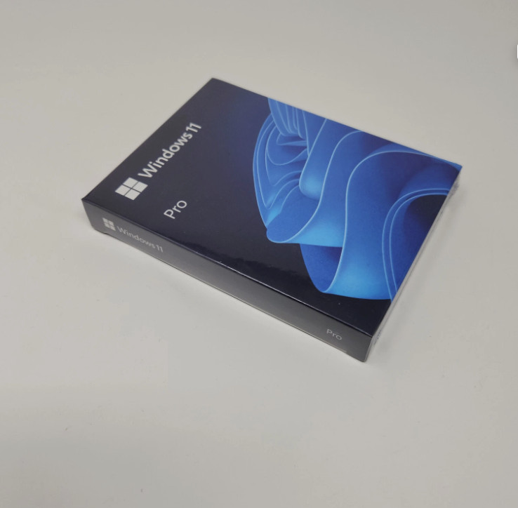 MS Windows 11 Professional 64-Bit USB Flash Drive + Key Retail Box - New Sealed gallery