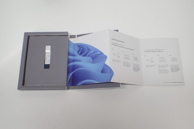 Microsoft Windows 11 Pro Professional 64bit Kit Retail Key USB Box Kit 5PK gallery