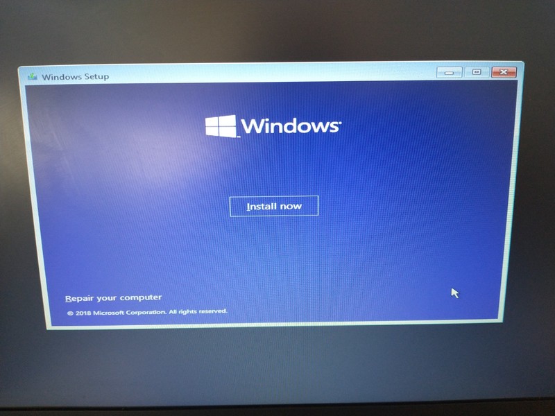 Old Windows 10 (Version 1809 – OS Build 17763.55) Bootable USB gallery