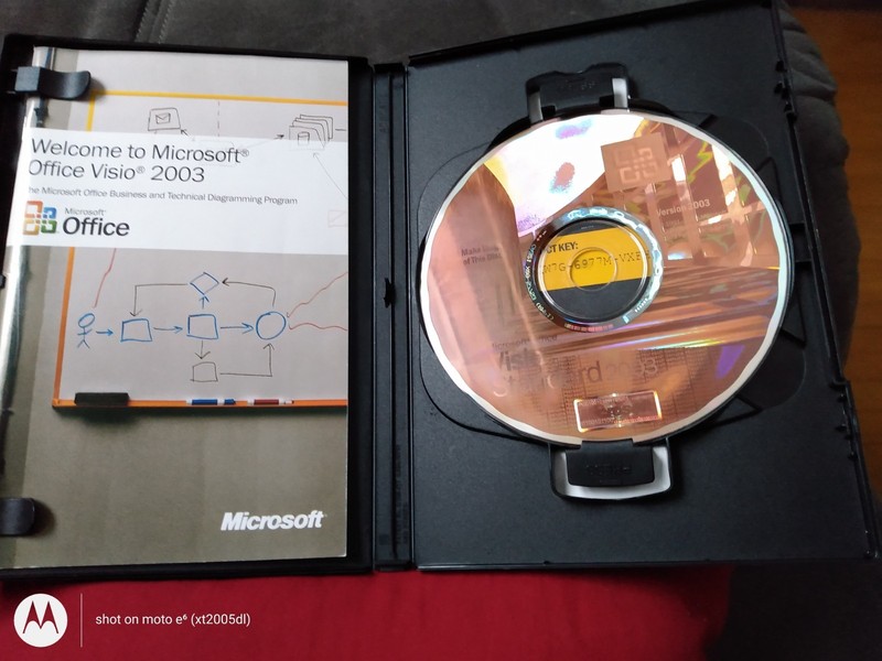 Microsoft Office Visio Standard 2003 w/ CD key & Booklet gallery