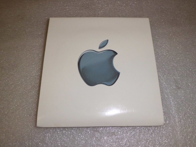 Apple 603-0746-A 603-0739-A iMac Media Disc Set