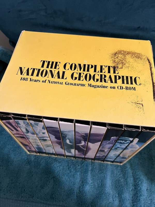 The Complete National Geographic - 100 Years Magazine on CD-ROM in 10 box SET gallery