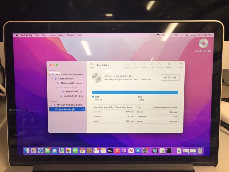 iMac Software Restore CD Disc Version 10.1.5 9.2.2 2002 (6 Discs) gallery