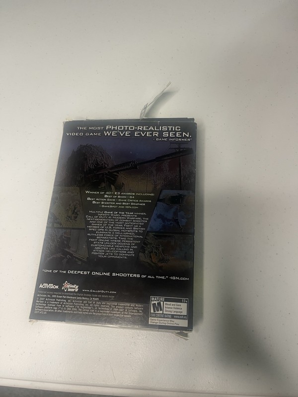 Call of Duty 4: Modern Warfare Limited Collector's Edition PC Game Complete gallery