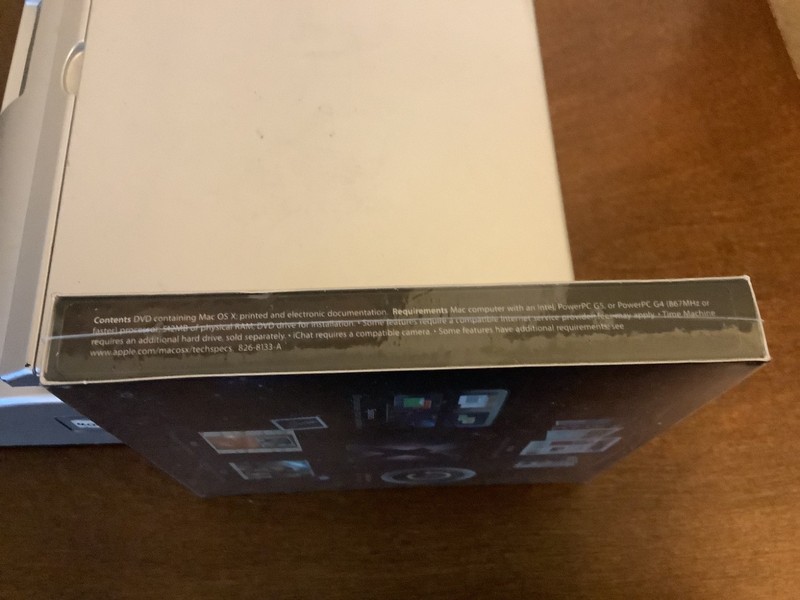 Brand New Apple Mac OS X Leopard 10.5 MB023Z/A Sealed gallery