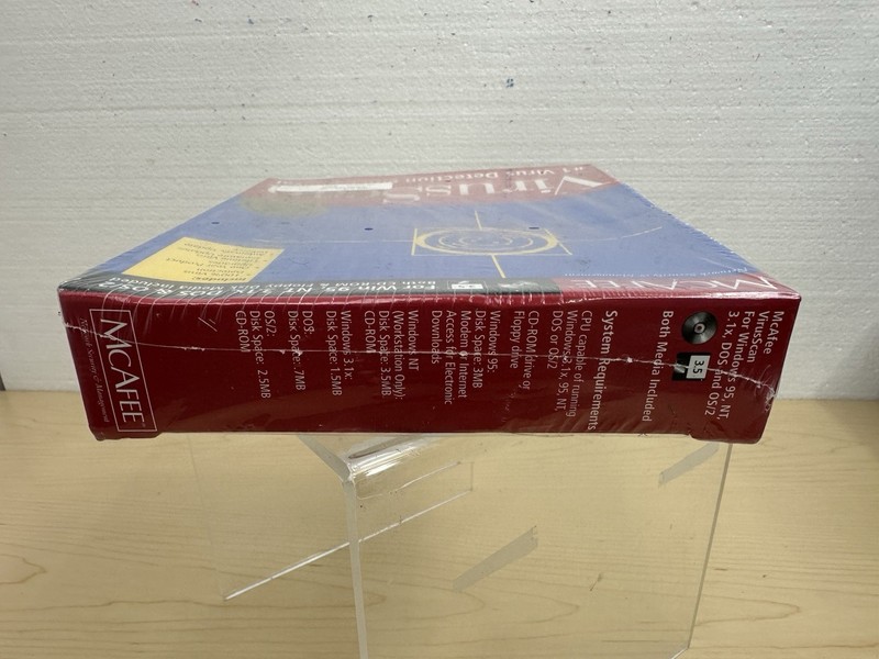 Sealed 1997 Vintage McAfee VirusScan for Win 95 NT 3.1 DOS CD + 3.5" Disk V 3.5 gallery