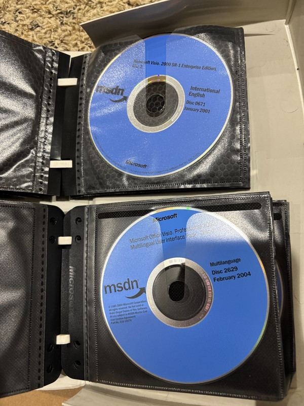 MSDN Subscription Software Library early 2000 software gallery